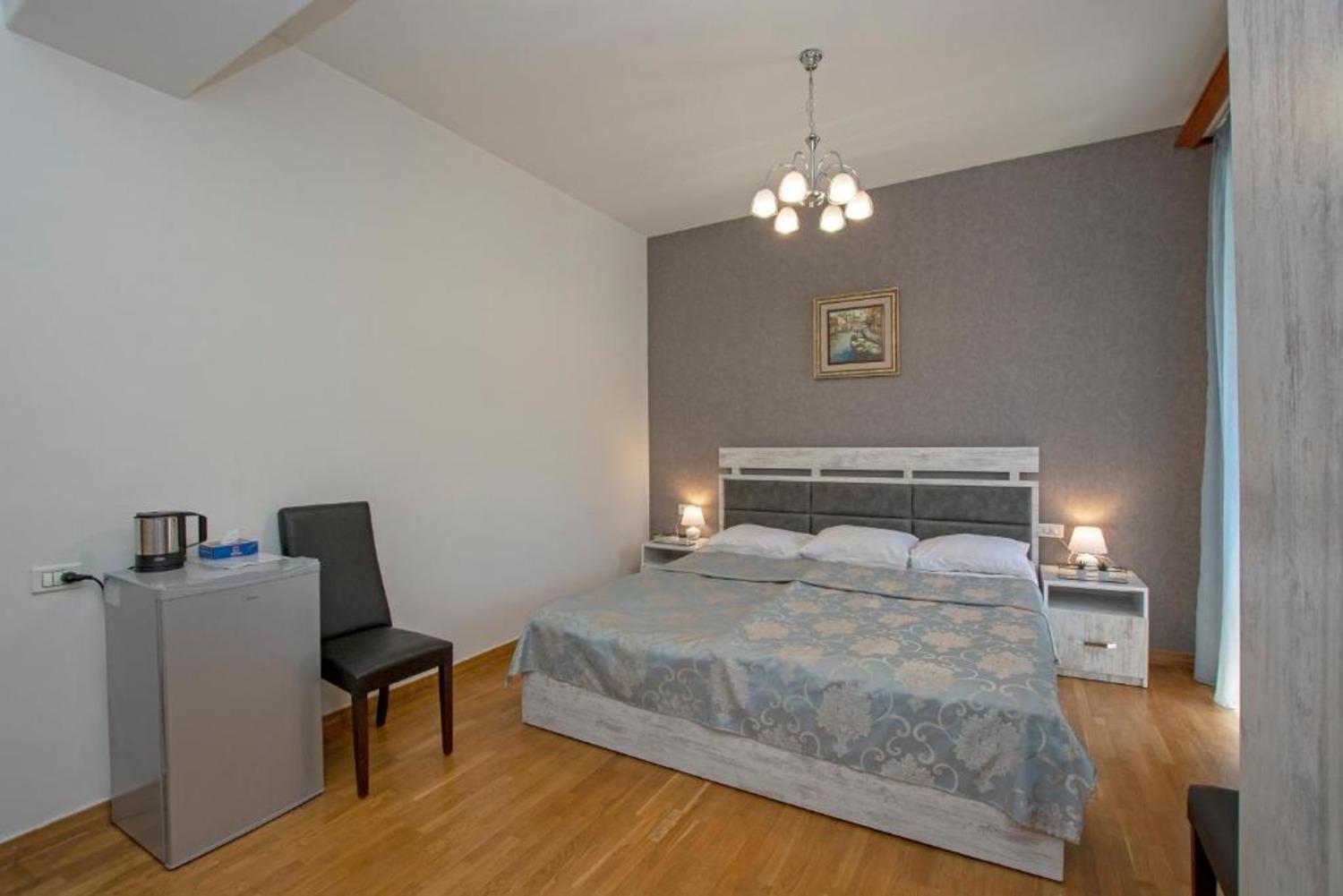 Hotel Season Jerevan Eksteriør bilde