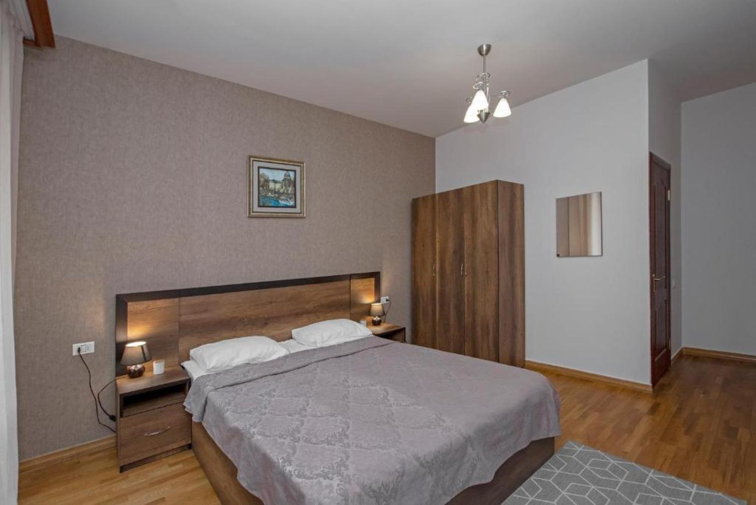 Hotel Season Jerevan Eksteriør bilde